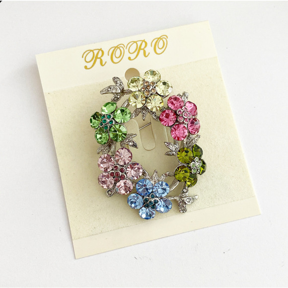 Swarovski Crystal Pastel Colored Flower Wreath - Picture 1 of 2